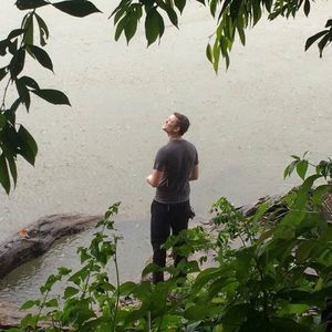 Meet your Posher, Alax